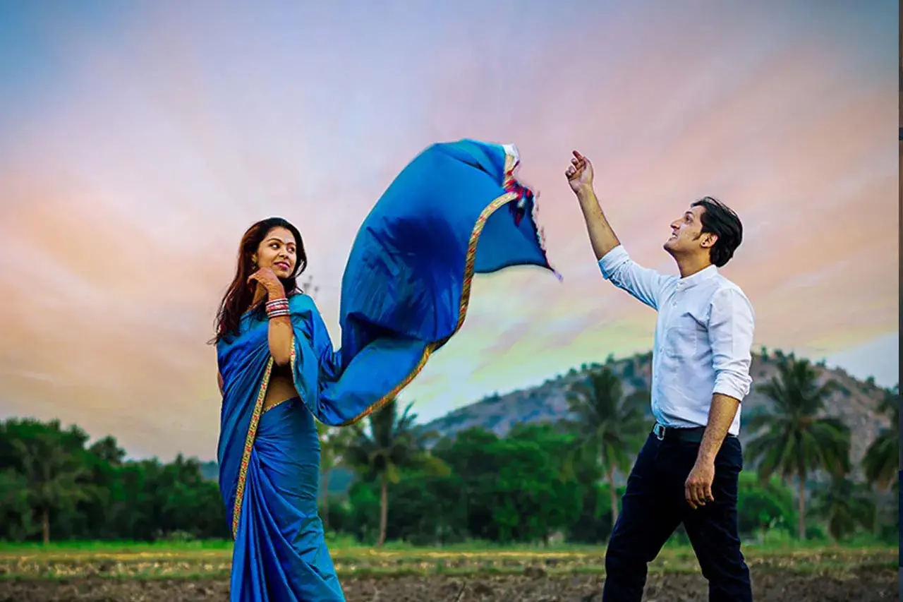 filmy style couple photo shoot, bollywood style poses, Wedding Photographer kalkere, bannerghatta road
